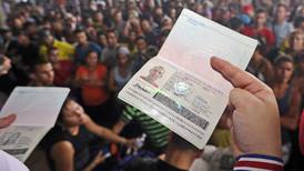 Cubanos quedan varados en Costa Rica por cierre de frontera con Nicaragua