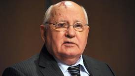 Tres reformas económicas de Mijaíl Gorbachov que precedieron la caída de la Unión Soviética