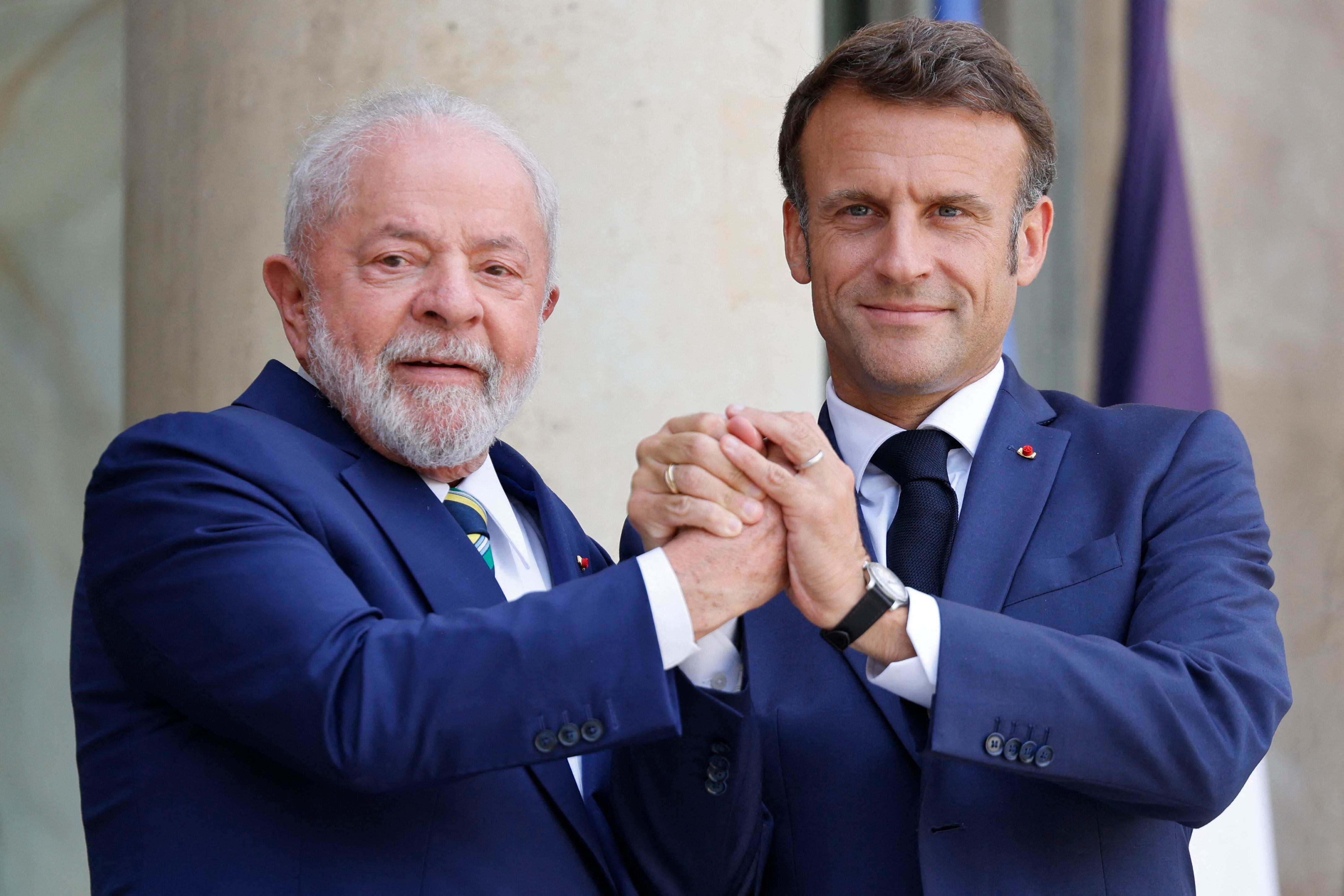Emmanuel Macron y Luiz Inácio Lula da Silva se reunirán en Belém para dar inicio a una visita crucial para ambas naciones.