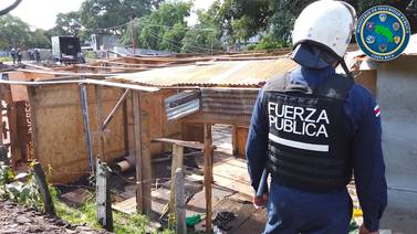 Policía desalojó precario donde vivían 645 personas en Pavas