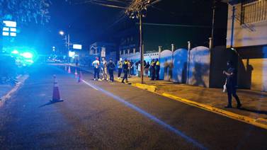 Policía Municipal investiga fiestas clandestinas con cientos de personas en antigua discoteca capitalina
