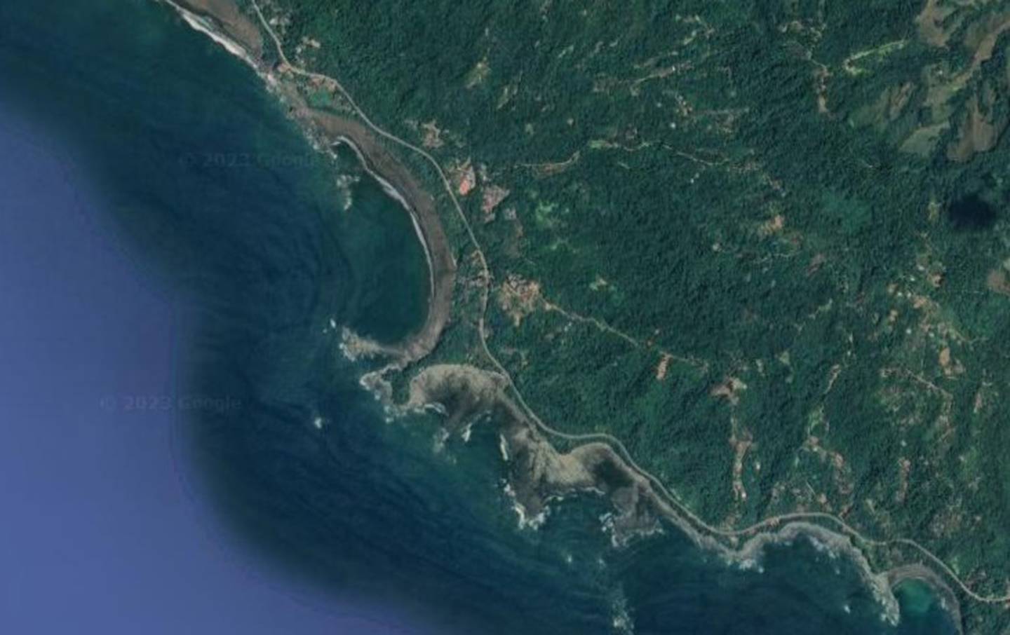 Vista satelital de Punta Dominical, en Osa, Puntarenas. Imagen de Google Maps