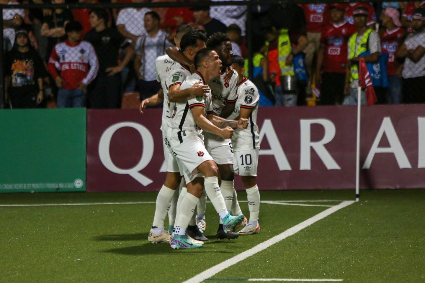 Liga Deportiva Alajuelense consiguió un gol que vale oro en la final de la Copa Centroamericana de Concacaf contra Real Estelí.