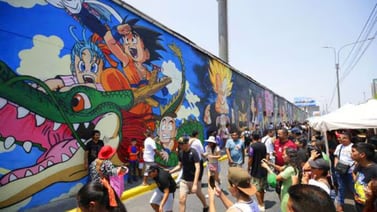 ‘Dragon Ball’: Pintan mural de 600 metros dedicado a Akira Toriyama en Perú 