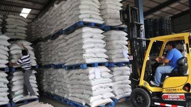 Requisito nutricional atasca 21 contenedores de arroz en Limón