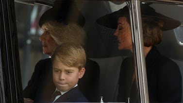 Funeral de Isabel II: príncipes Jorge y Carlota son los asistentes inesperados