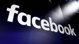 Facebook enfrenta cargos de publicidad discriminatoria