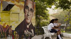 Monseñor Romero aún causa polémica en El Salvador