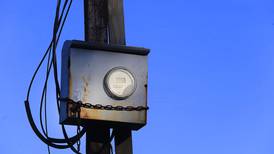 Abonados sufren deterioro creciente en servicio eléctrico, alerta Aresep