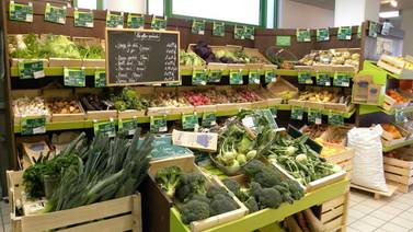 París inaugura el primer supermercado sin envases