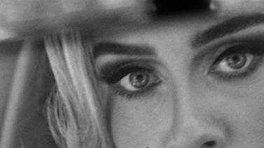Adele estrenó su desgarrador sencillo ‘Easy on Me’