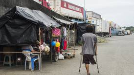 Un mercado en Sixaola: la ilusión de un pueblo fantasma