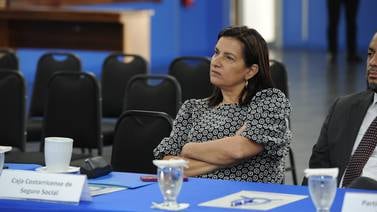 Marta Esquivel recibirá en mayo primer salario ajustado a la ley como presidenta de CCSS