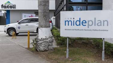 Proyecto exigiría a diputados consultar a Mideplán creación de nuevas instituciones