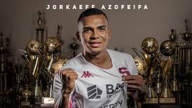 Saprissa ratifica a Jorkaeff Azofeifa como su segundo refuerzo para el campeonato