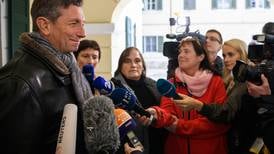 Presidente centroizquierdista, Borut Pahor, reelecto en Eslovenia