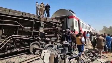 Accidente ferroviaro en Egipto deja al menos 32 muertos y 66 heridos