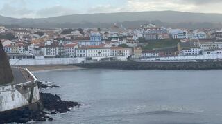 Angra do Heroísmo, capital de isla Terceira, en Azores de Portugal.