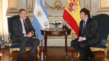 Javier Milei recibe al rey de España y a enviada de Joe Biden antes de asumir el poder