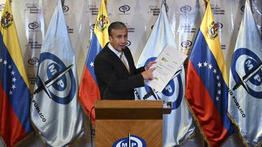 Gobierno de Venezuela denuncia ‘megafraude’ por $4.850 millones en estatal petrolera