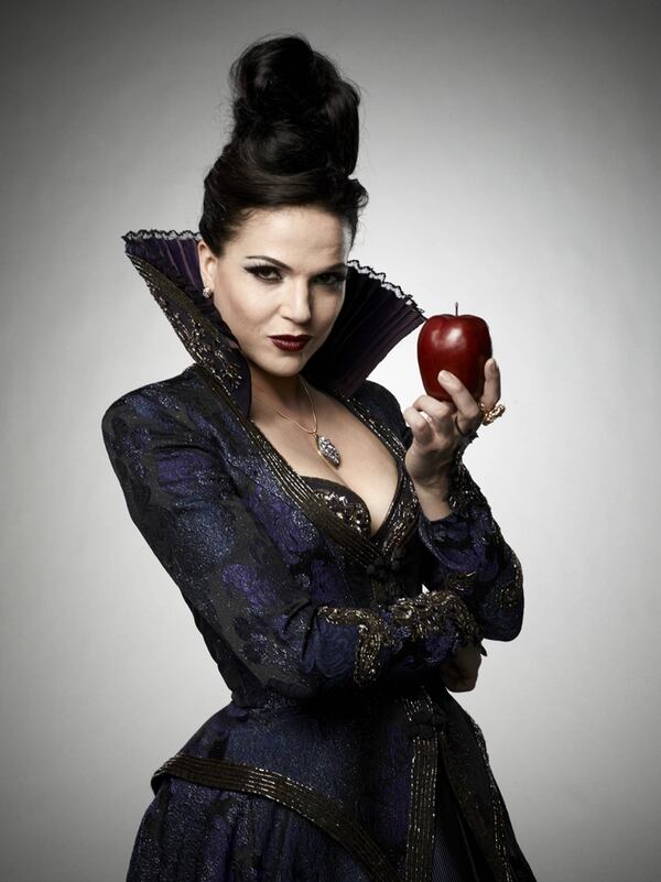 Resultado de imagen de once upon a time primera temporada la reina malvada