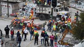 Cifra de muertos de sismo en México llega a 286