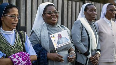 Papa inicia visita a África enfocado en los más pobres de Mozambique