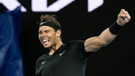 Rafael Nadal gana su primer torneo del año y se postula para hacer historia en Australia