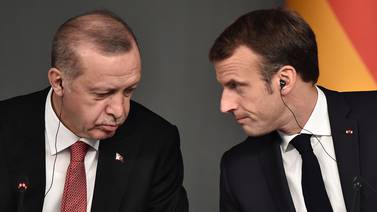 Presidente de Turquía: Macron se halla ‘en estado de muerte cerebral’
