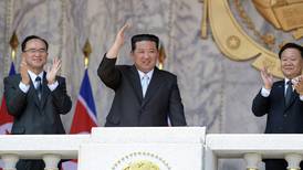 Líder norcoreano advierte que podría usar ‘preventivamente’ armas nucleares