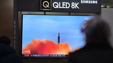 Corea del Norte lanza misiles mientras Estados Unidos y Seúl inician maniobras