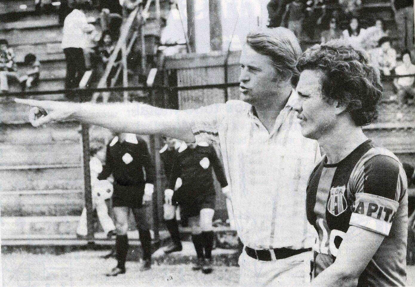 El arribo del checoslovaco Iván Mraz, en 1979, dio un vuelco a la historia de Liga Deportiva Alajuelense. Con él empezó el cambio al profesionalismo.