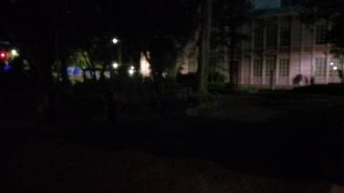Parques de San José se quedan sin luz en las noches, confirma Policía
