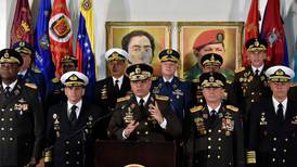 ¿Quiénes son los militares que siguen apoyando a Nicolás Maduro como presidente de Venezuela?