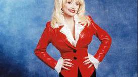 A sus 74 años, la cantante Dolly Parton quiere volver a ‘Playboy’