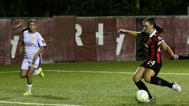 Alajuelense Femenino propina goleada al Olimpia en torneo centroamericano