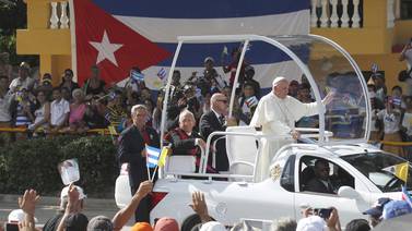 Papa Francisco  elogia a la Iglesia cubana y bendice a Holguín