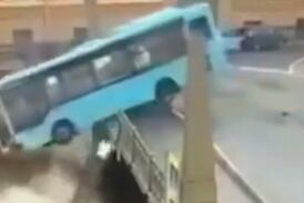 Siete personas mueren en la caída de un bus en un río en Rusia