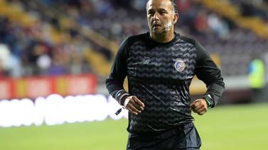 Pedro Navarro sorprendido al ser señalado por Keylor Herrera tras lío por chat de árbitros