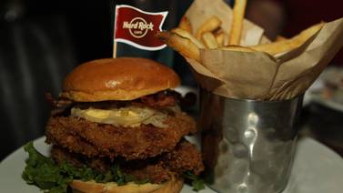 Hard Rock Café Costa Rica invita a un 'tour' de hamburguesas