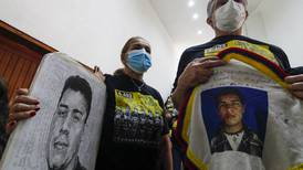 Militares de Colombia hacen histórico reconocimiento de ejecución de civiles