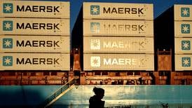 Maersk desviará sus barcos al cabo de Buena Esperanza por el riesgo en mar Rojo