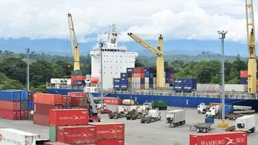 Ministerio de Obras Públicas y Transportes urge dragar de emergencia puerto Moín
