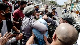 Grupo denuncia detención de un centenar de personas en Cuba por protestas