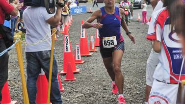 Colombiana Jenny Méndez acaba con el récord de Traña