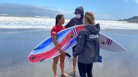 ¿Puede Costa Rica aspirar a tener a Brisa Henessy y Leilani McGonagle en el Tour Mundial de Surf?
