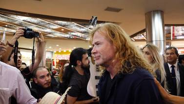 La orquesta de instrumentos con basura reciclada que deslumbra a Megadeth 