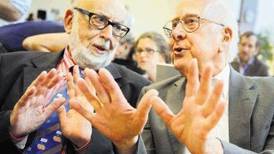 Los padres de la ‘partícula de Dios’ reciben premio Príncipe de Asturias de la Ciencia