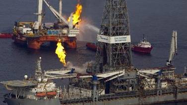 EE. UU. critica a jefe de BP por irse de vacaciones