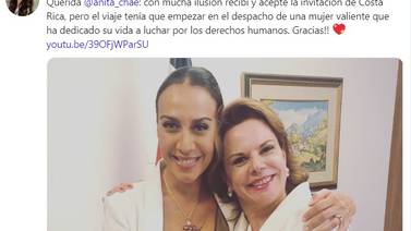 (Video) Mónica Naranjo visitó a Ana Helena Chacón antes de venir a la Marcha de la Diversidad